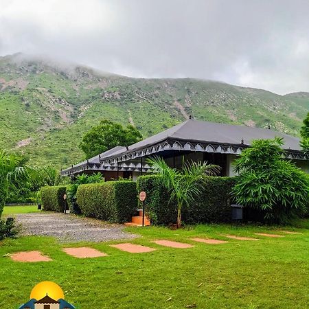 Foothill Pushkar Resort Екстер'єр фото