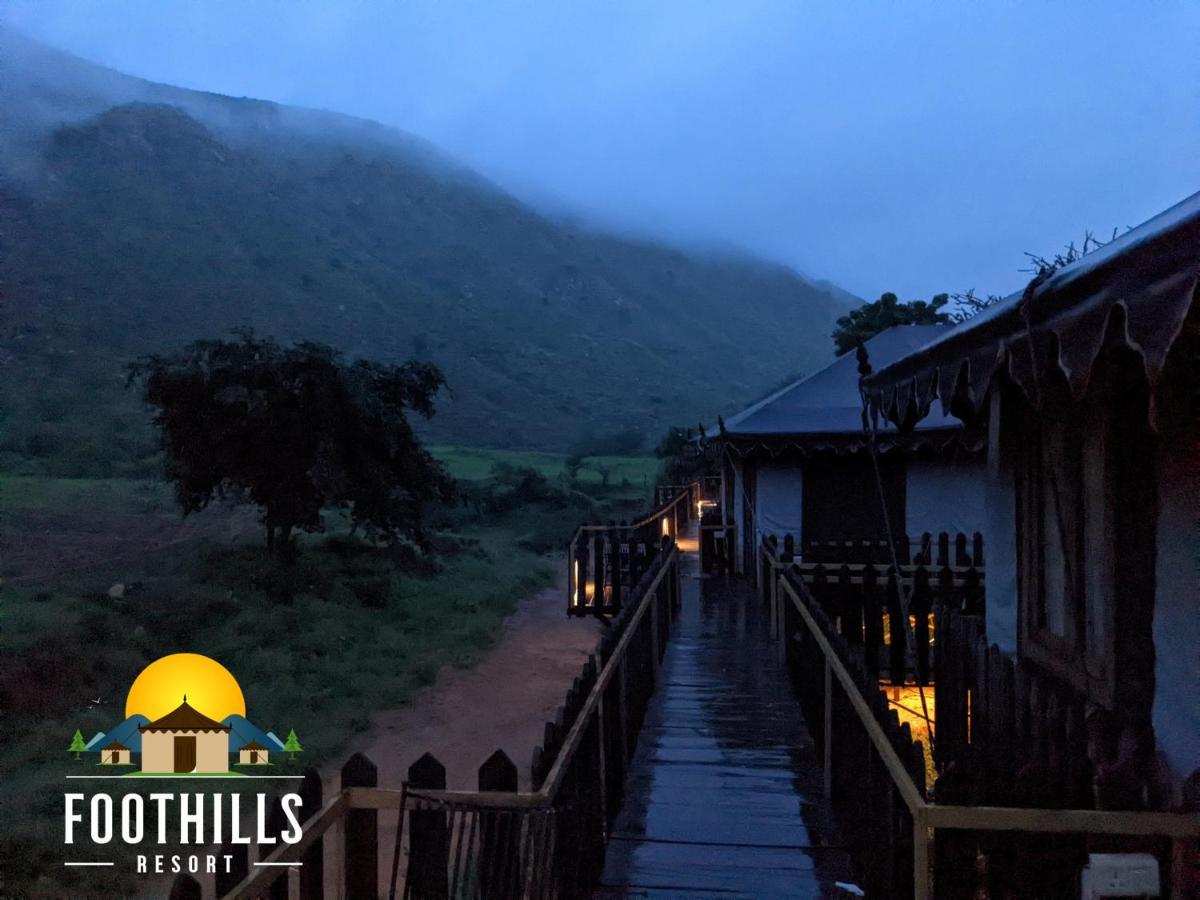 Foothill Pushkar Resort Екстер'єр фото
