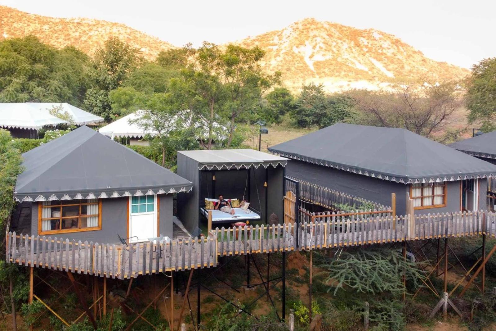 Foothill Pushkar Resort Екстер'єр фото